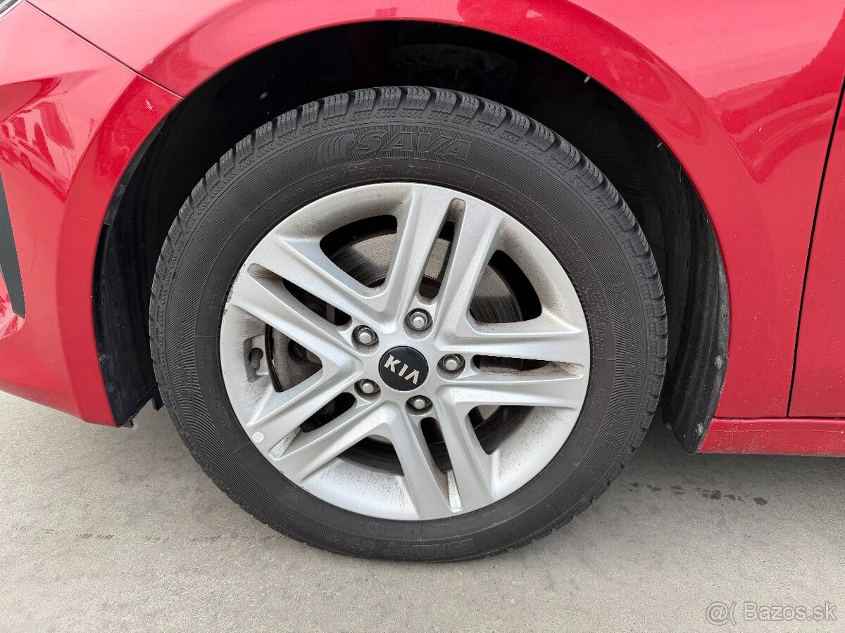 Kia CEED SW 1.0 T-GDi 74kW MT6 SILVER - 3