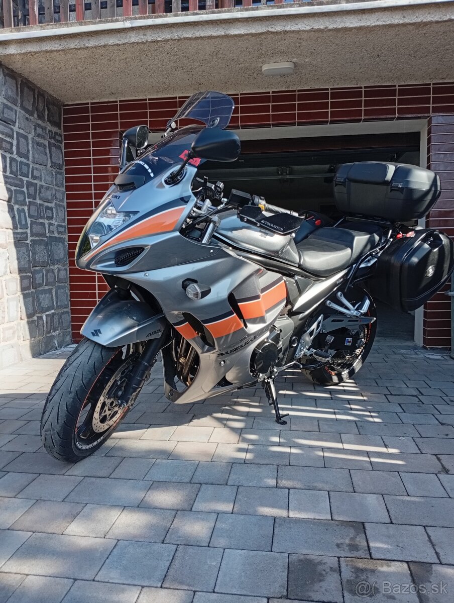 Suzuki gsx 1250 fa - 3