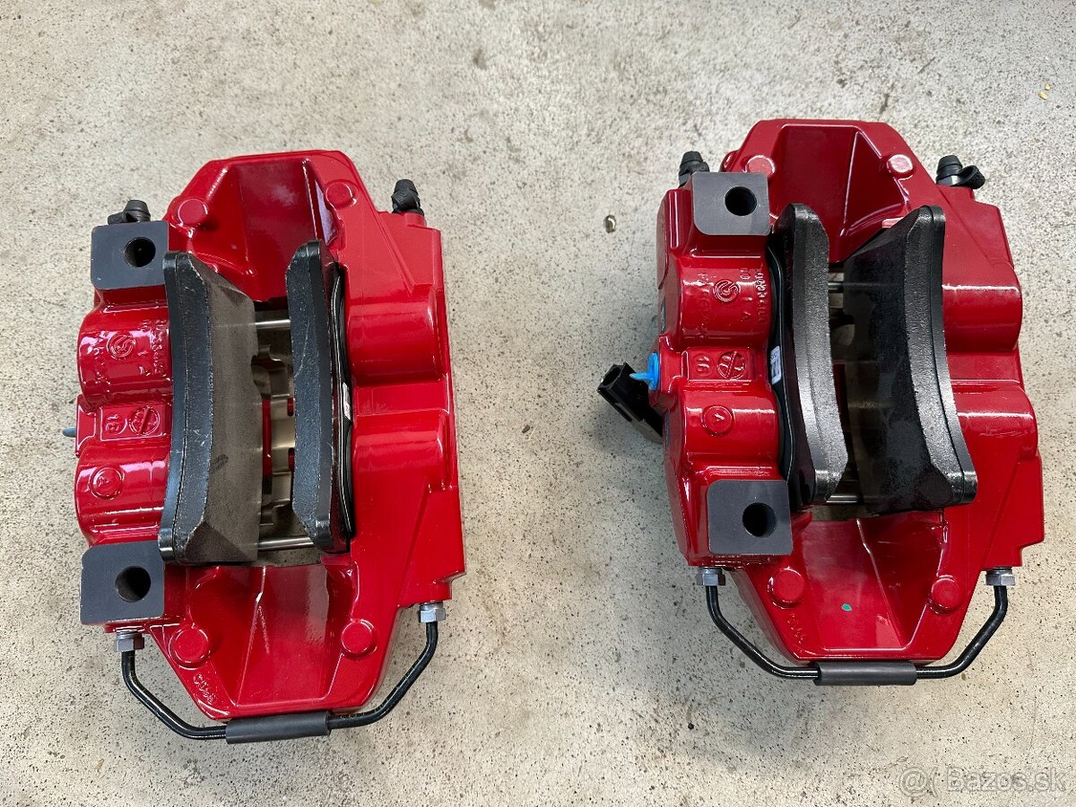 Alfa Romeo zadné strmene pre keramické kotúče - 3