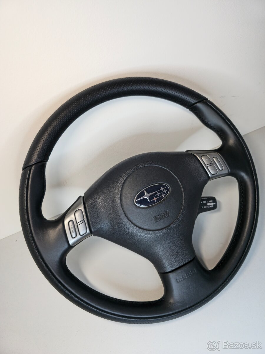 Kožený volant momo subaru - 3
