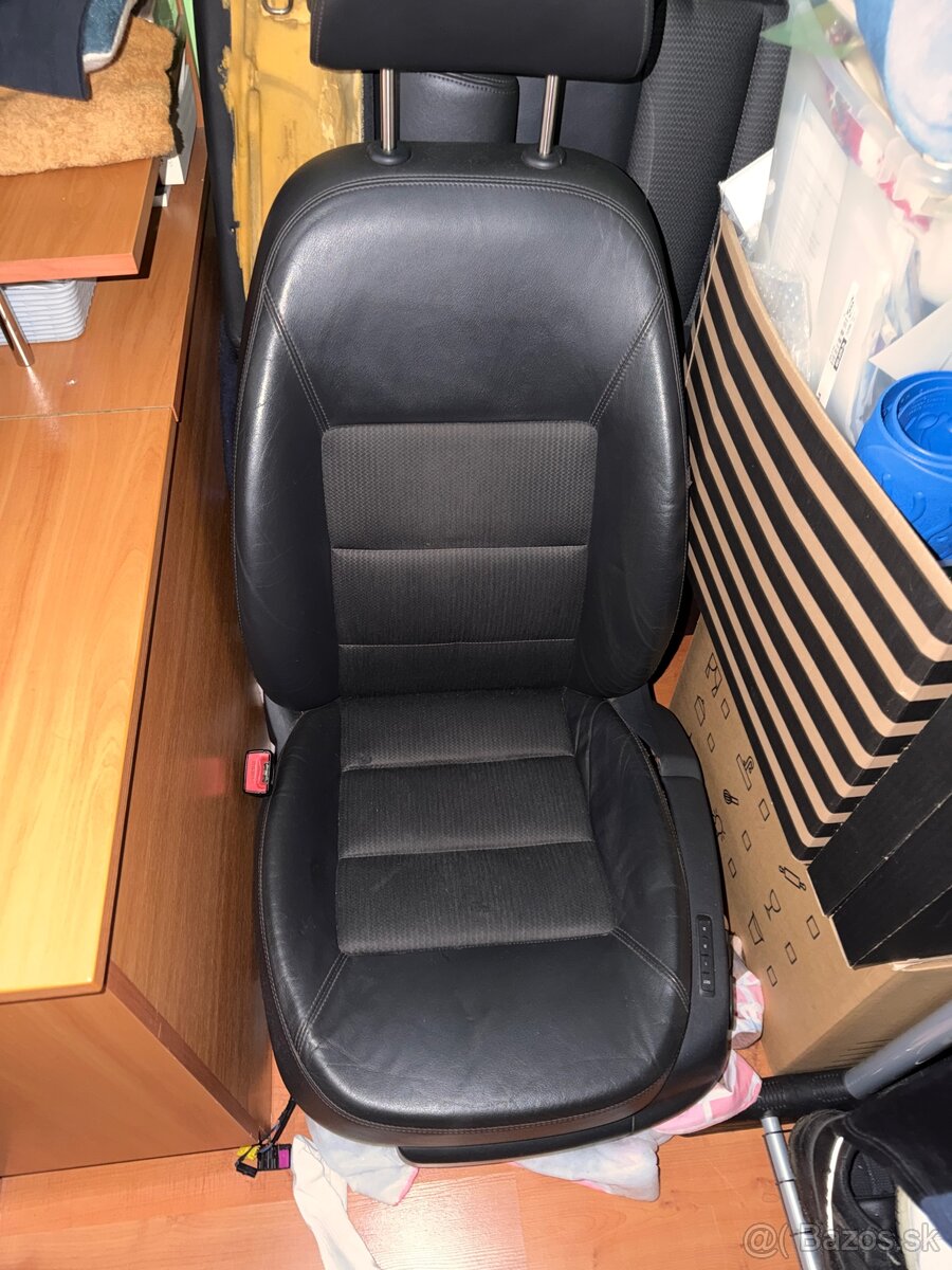 Sedačky octavia - 3
