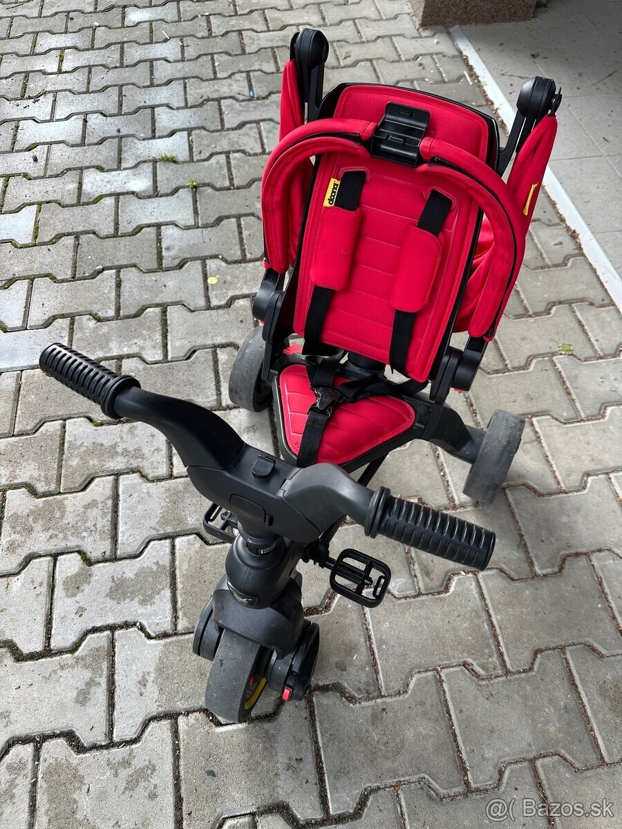 DOONA Trojkolka Liki, Flame Red - 3