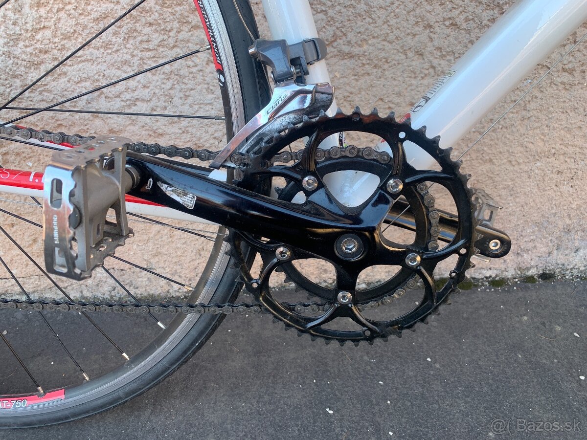 Cestný bicykel Trek 1.1. 2014 - 3