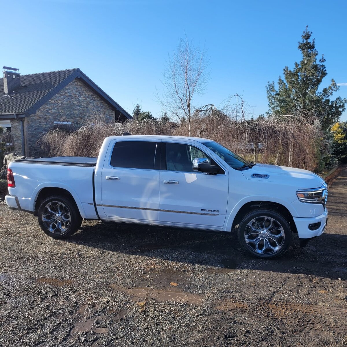 DODGE RAM 1500 LIMITED 2022 5,7 HEMI -DPH NOVA CENA - 3