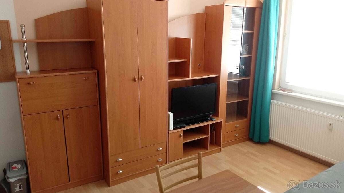 Prenajom garzonky Chrenova - 3