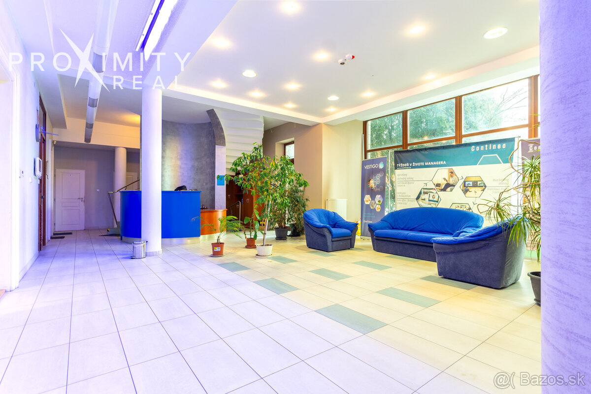 Unikátna budova - Košice centrum- Jiskrova ulica - Pohľad 3