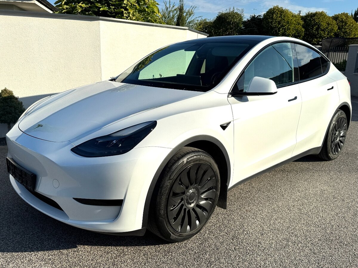 Tesla Model Y ✅ 2023 ✅ 49 000KM ✅ RWD - 3