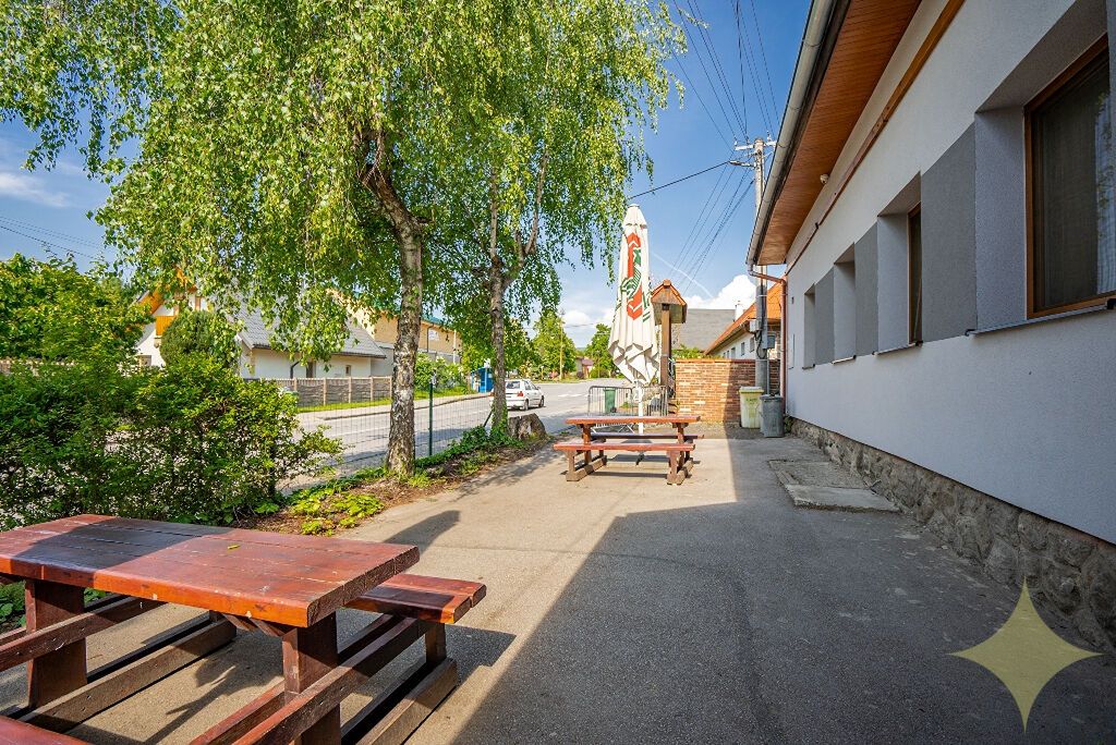 Predaj, zabehnutá prevádzka pohostinstva v obci Sielnica med - 3