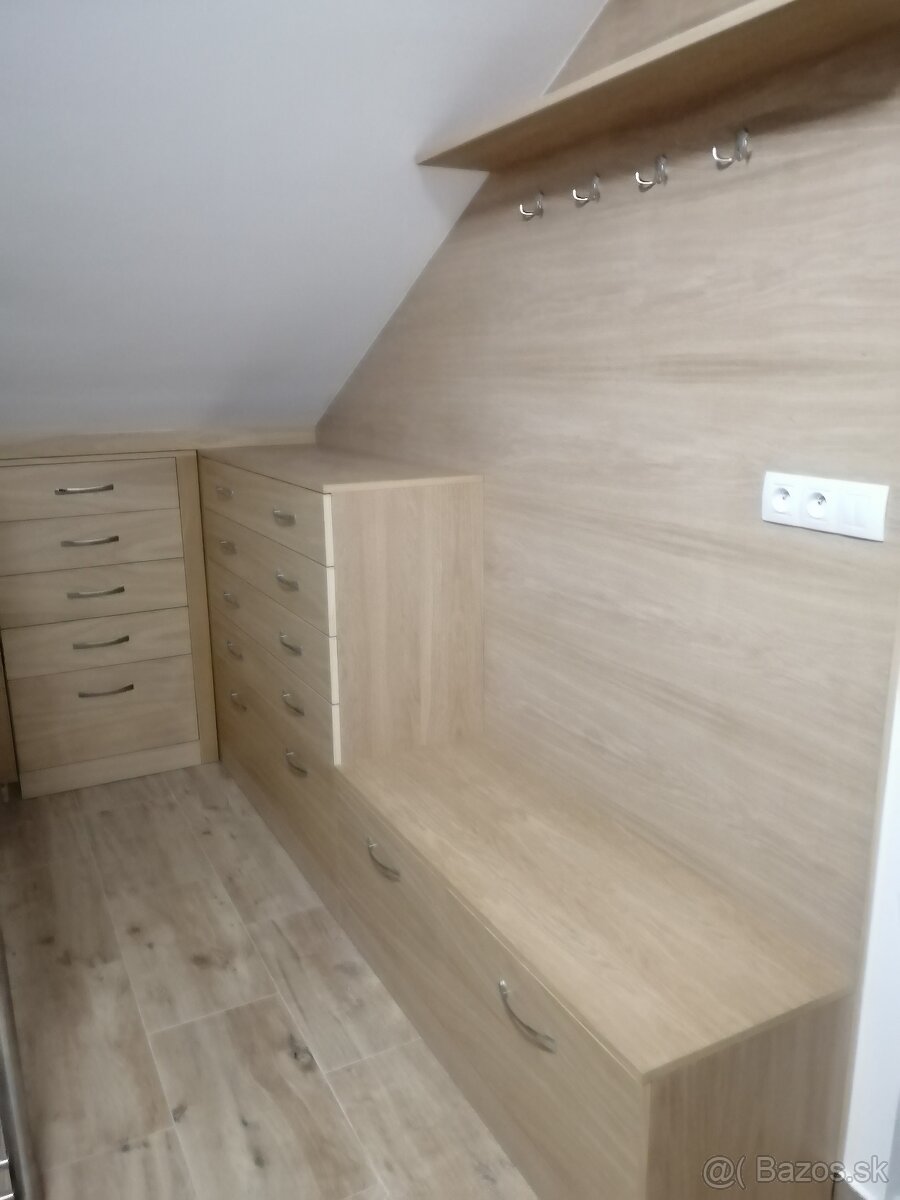 Kuchynské linky,vstavané skrine . - 3