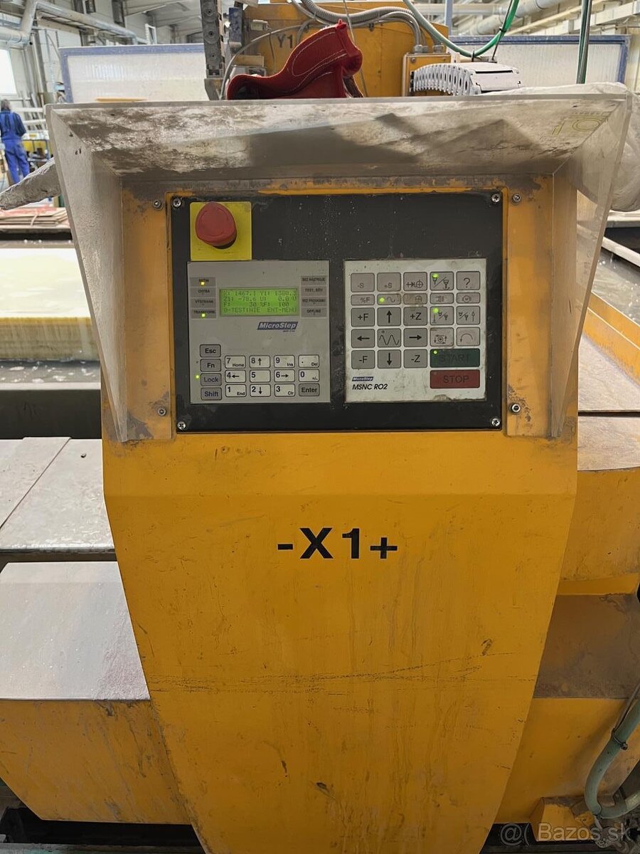 Stroj na řezání MicroStep AquaCut 3001.20WB - 3