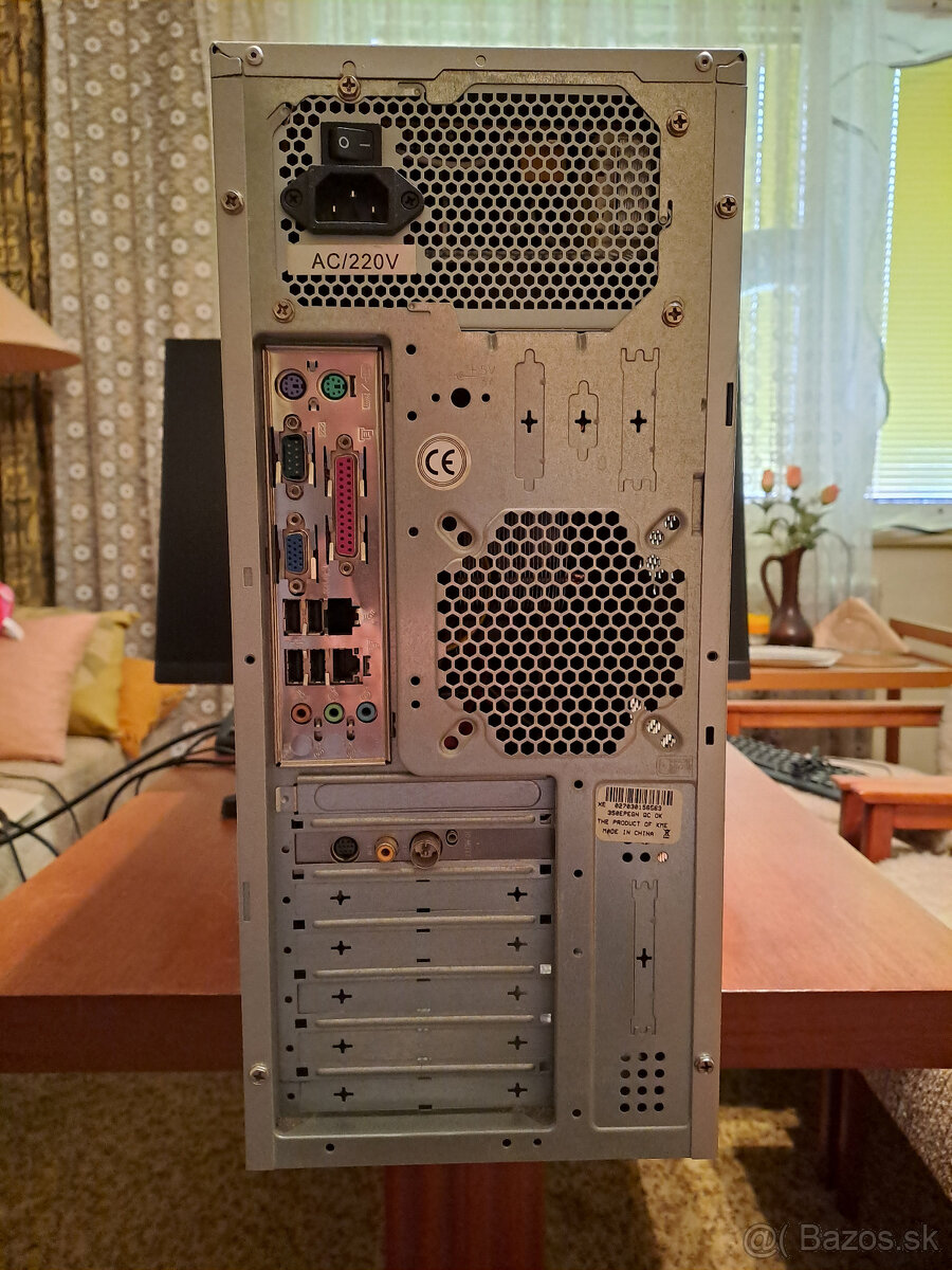 Predám stolový PC v zachovalom stave. - 3