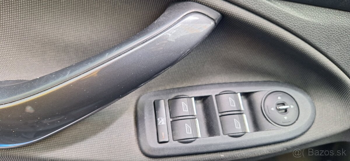 Predám Ford kuga mk1 - 3