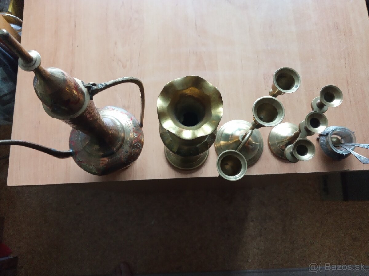 Vázy, svietniky mosadzné. - 3