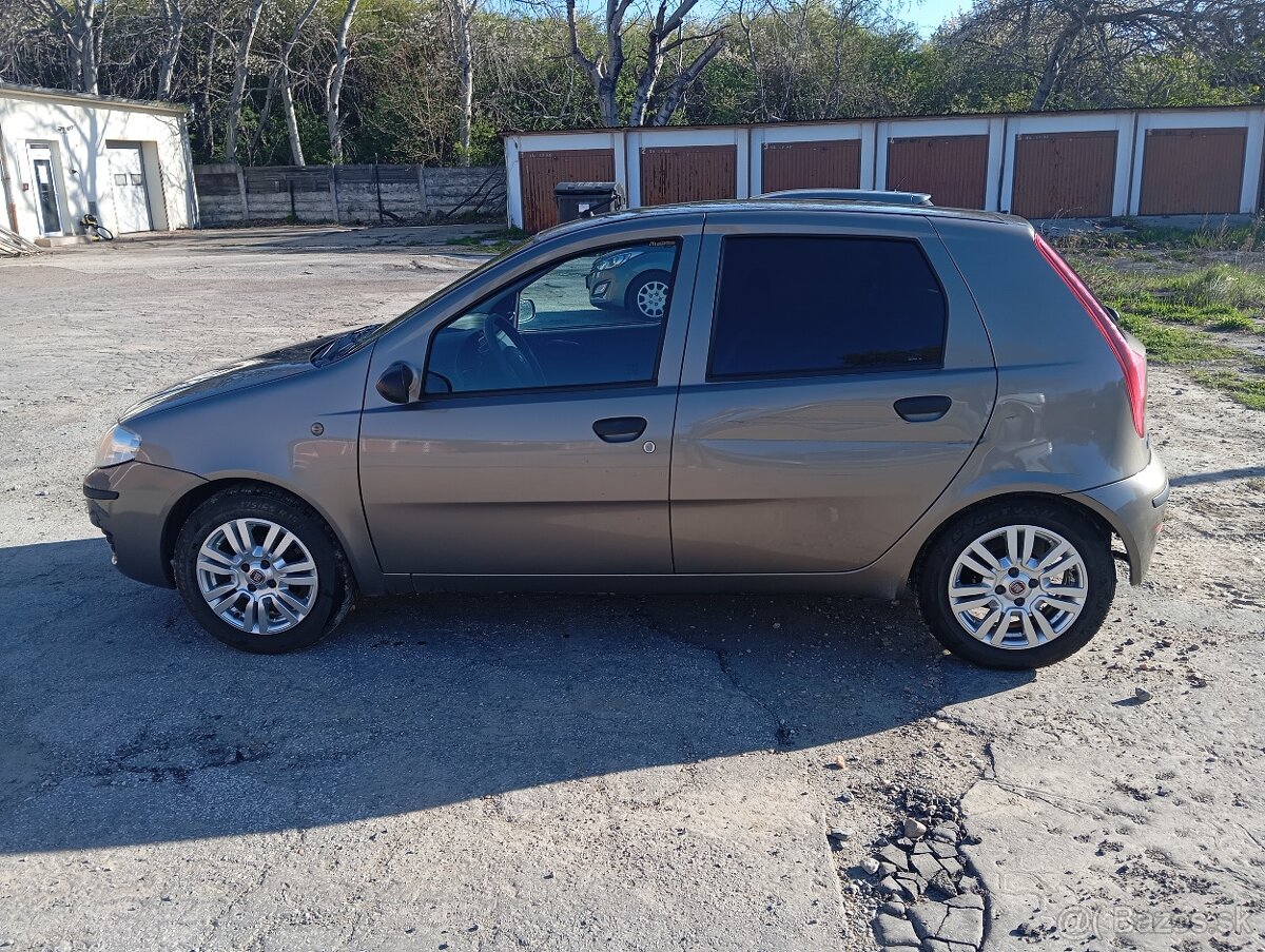 Predám Fiat Punto 1.2 - 3