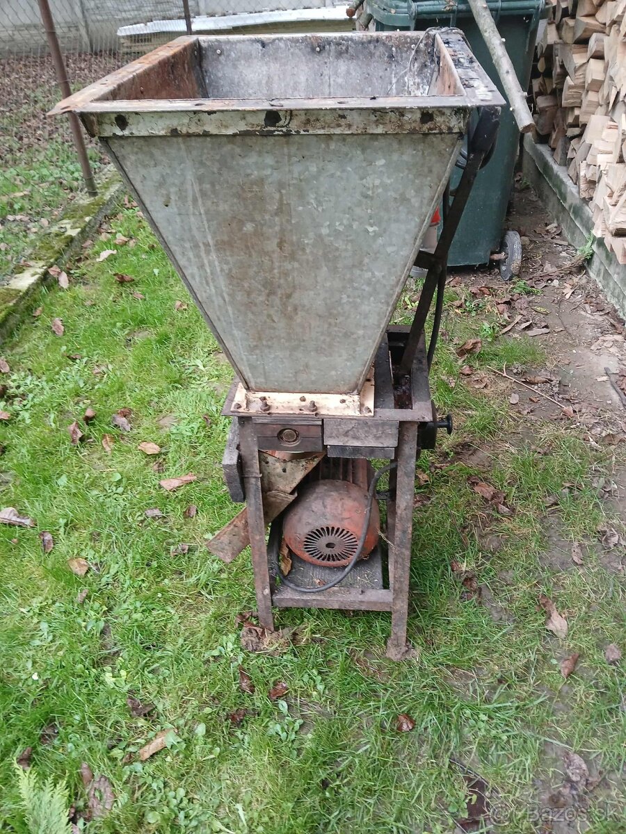 Predám šrotovník na jablká - 3