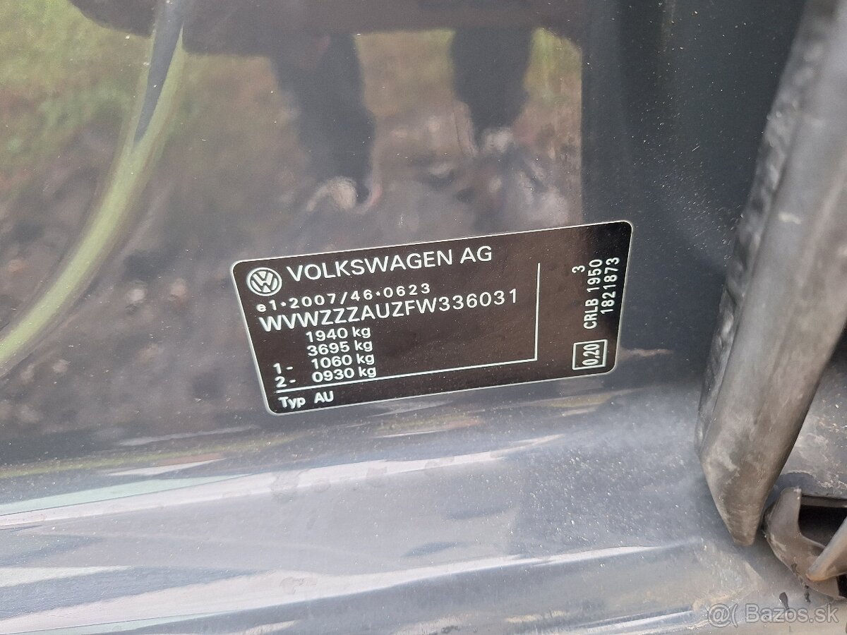 VW GOLF 7  2.0TDI 110KW 4X4 MOTION MANUÁL - 3