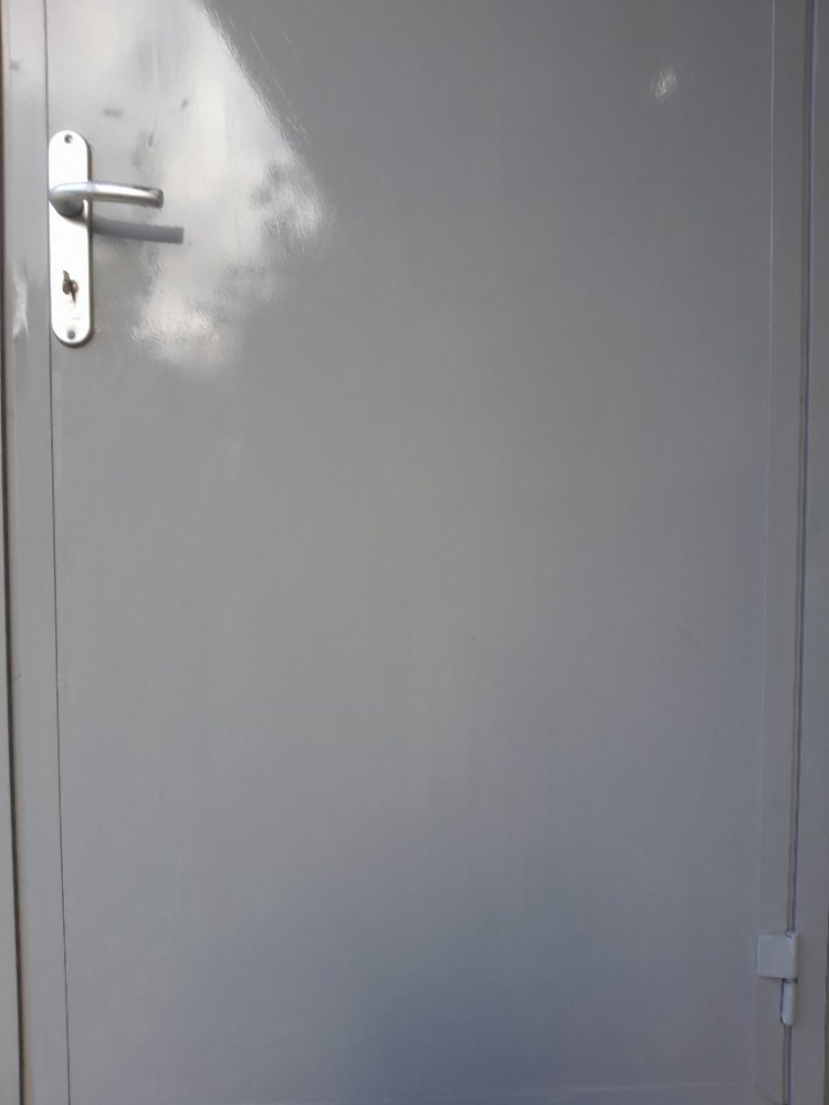 Predám kvalitné vonkajšie zateplené dvere s hliníkovým rámom - 3