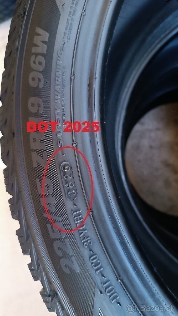 225/45 R19 celoročné KUMHO - 3