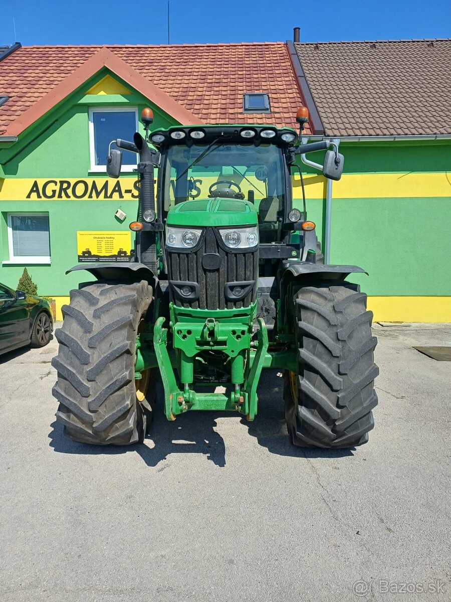 John Deere 6210R - 3