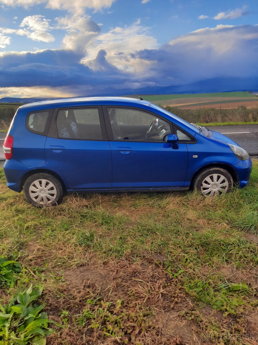 Predám Honda Jazz - 3