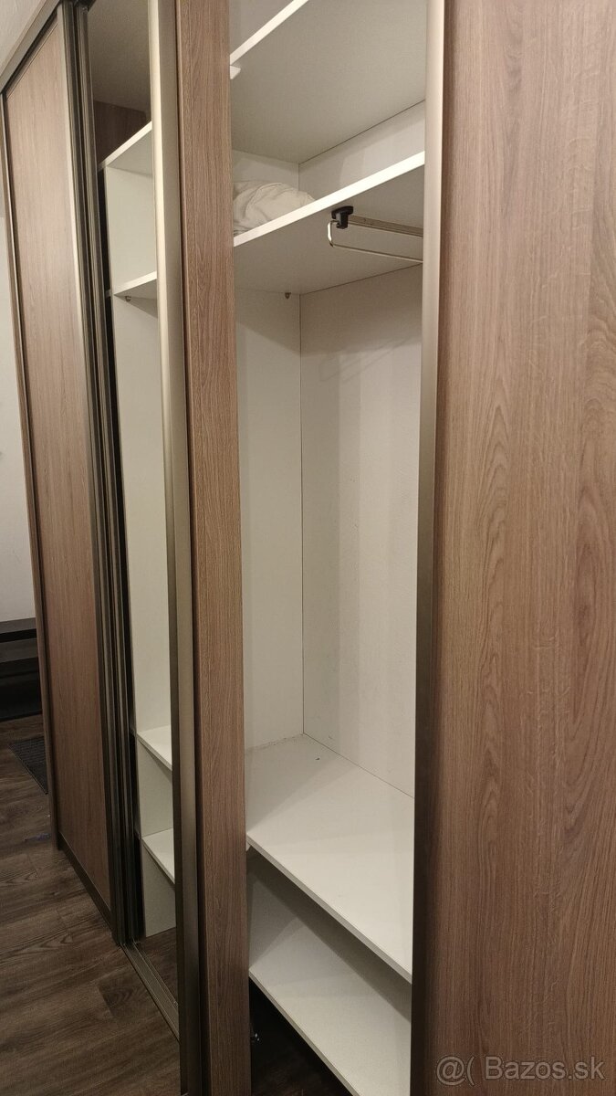 Skriňa - roldor - 3