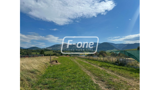 Predaj | Slnečný pozemok s výhľadom, Trnové - 3