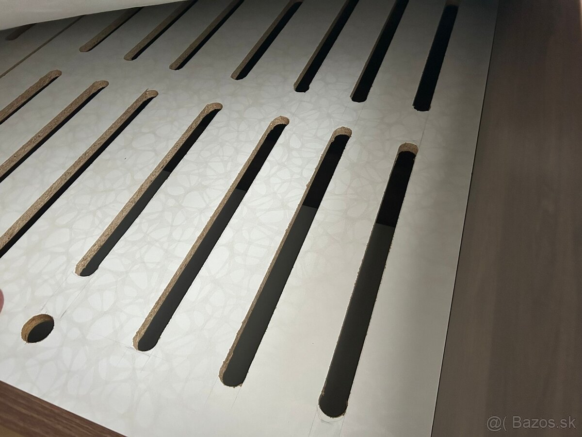 Postel + skrinka - 3