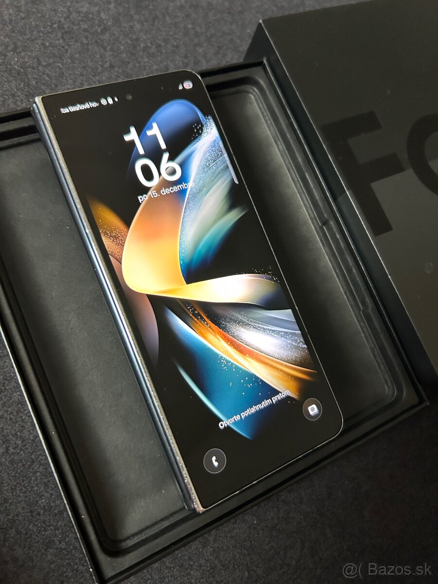 Samsung Galaxy Z FOLD 4 256GB GRAYGREEN - 3