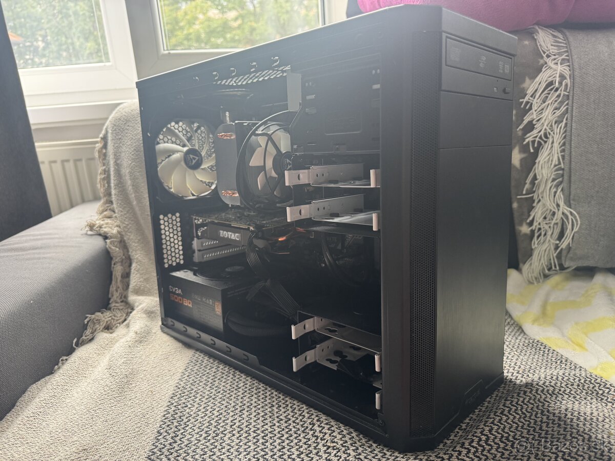 Predam starsi PC - 3