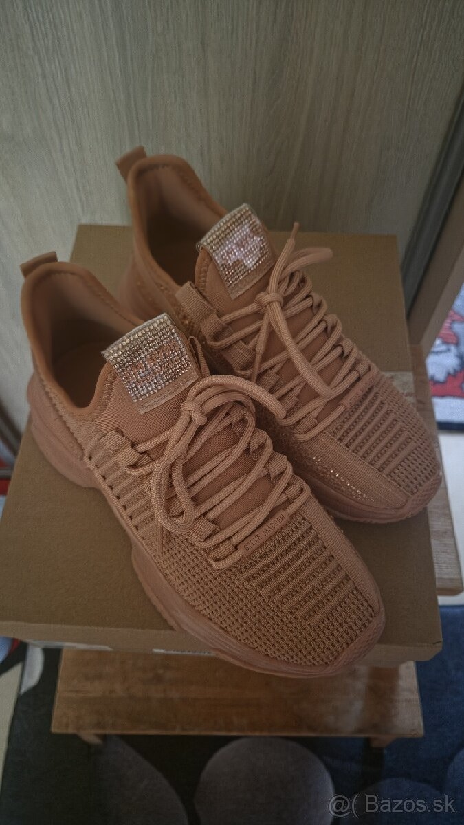 Tenisky Steve Madden - 3