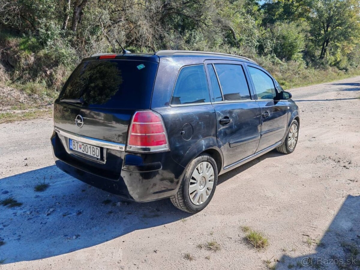 Rozpredam OPEL ZAFIRA B 2008 - 3
