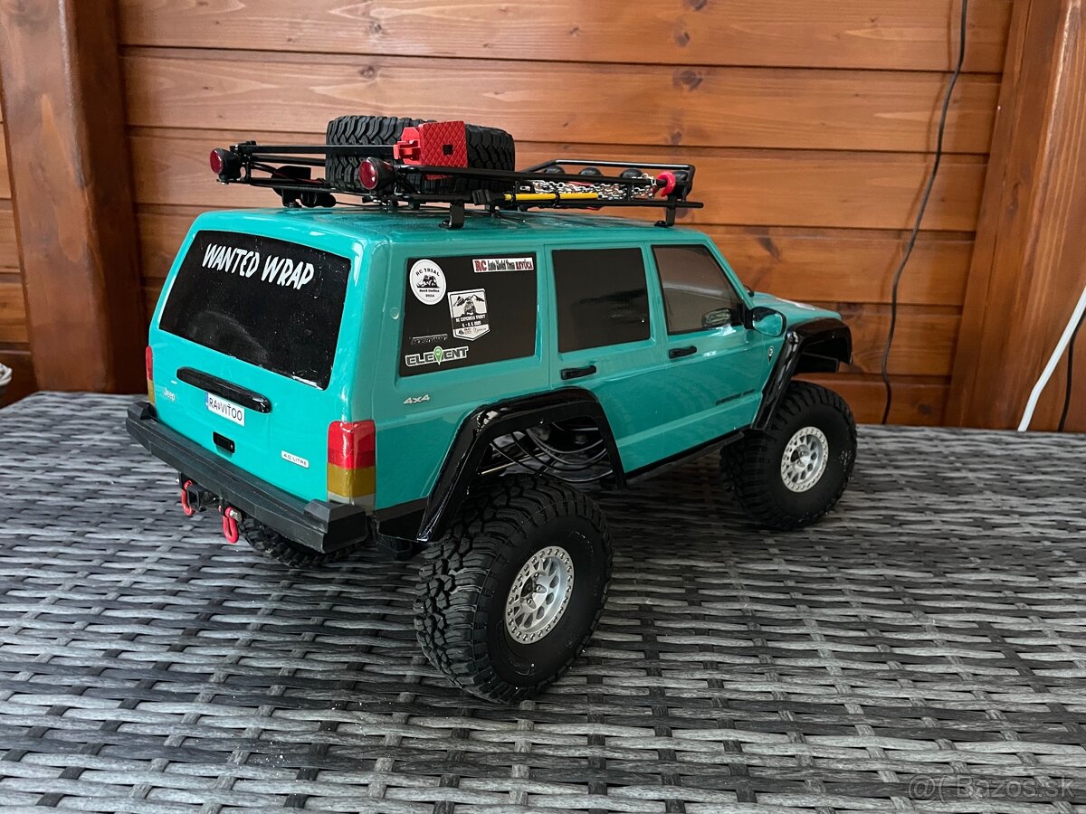 RC Jeep Cherokee - 3