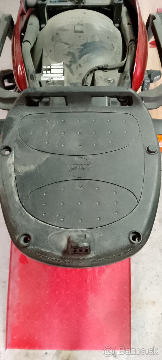 BMW R1100R - 3