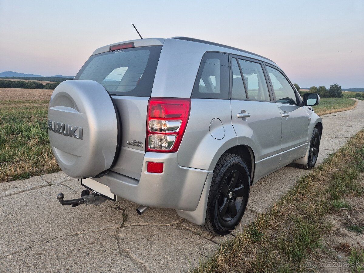 Suzuki Grand Vitara - 3