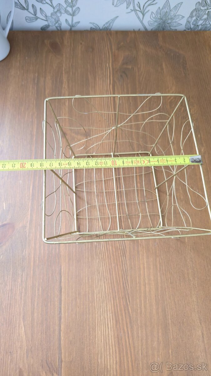 zlaty kovovy kosik / pouzity na svadbe - 3