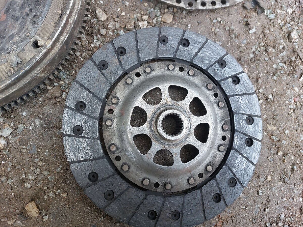 spojka 74kw, 96kw superb 1 - 3