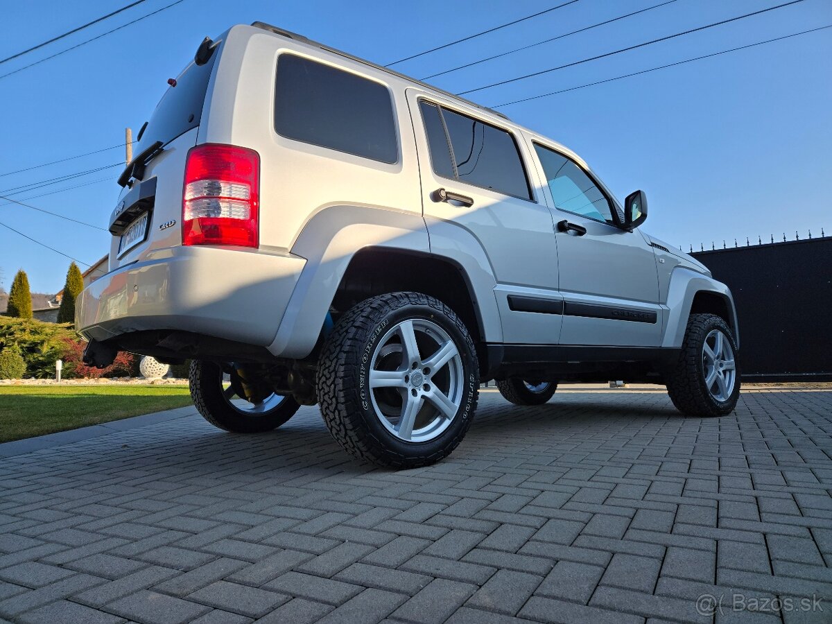 Jeep Cherokee KK - 3