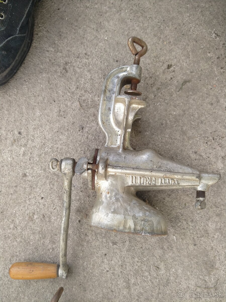 Mlynček na ovocie a mäso - 3