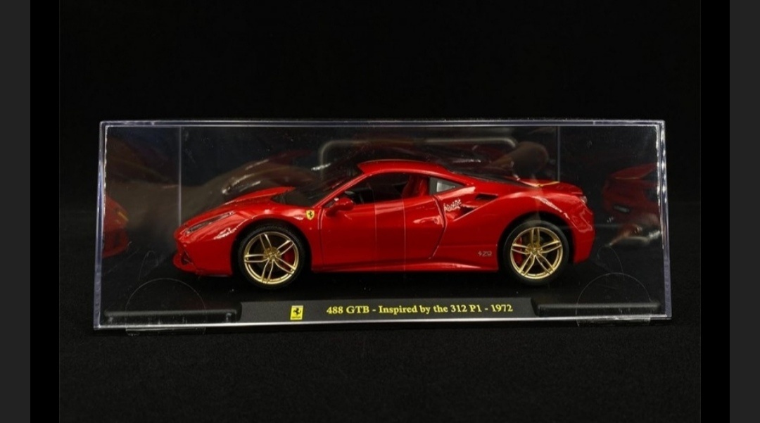 FERRARI 488 GTB 1:24 - 3
