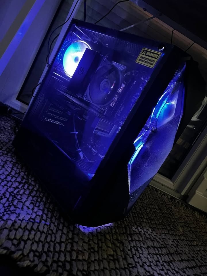 Herny PC RTX 5060ti | AMD Ryzen 5 7500F - 3