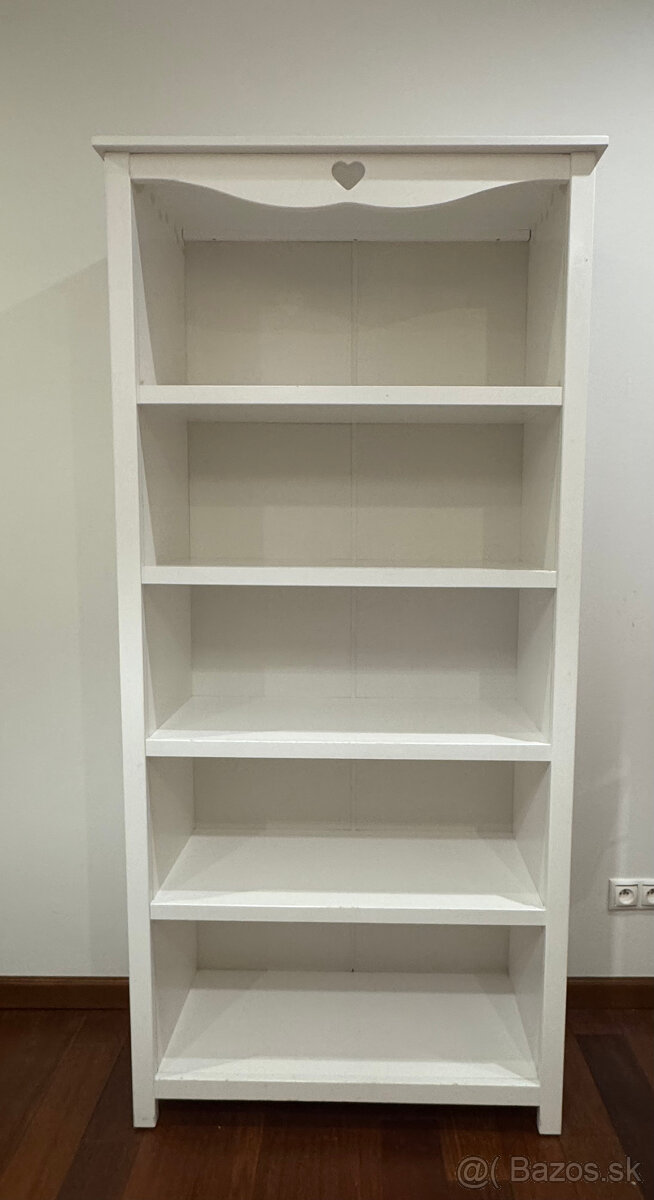 Detská posteľ, komoda, stôl a stolička - 3