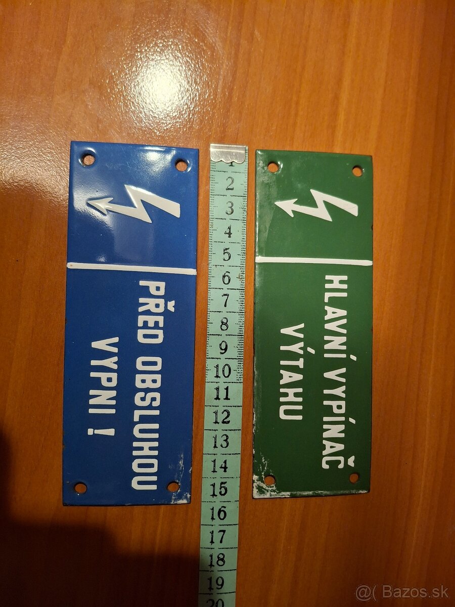 Ulica smaltova tabuľa - 3