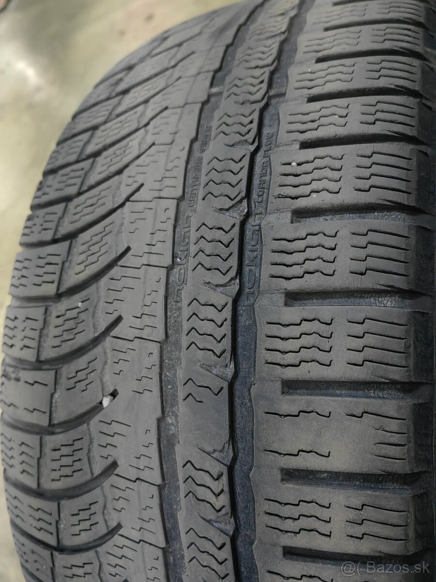 Nokian 245/45 R18 Zimné - 3