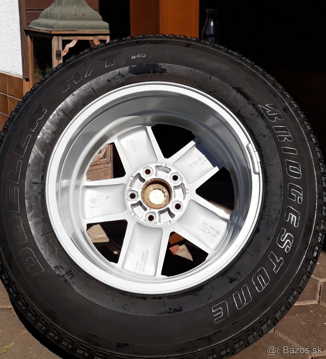 alu R18 5x127 orig. Jeep, + senzory + pneu 255/70