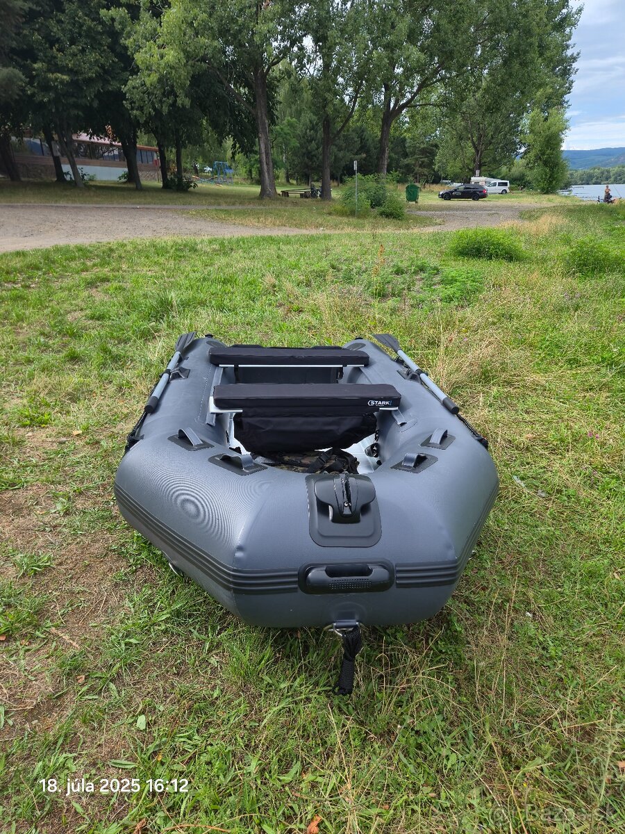 Prenájom nafukovacieho člna STARKBOAT DT-360S s kýlom - 3