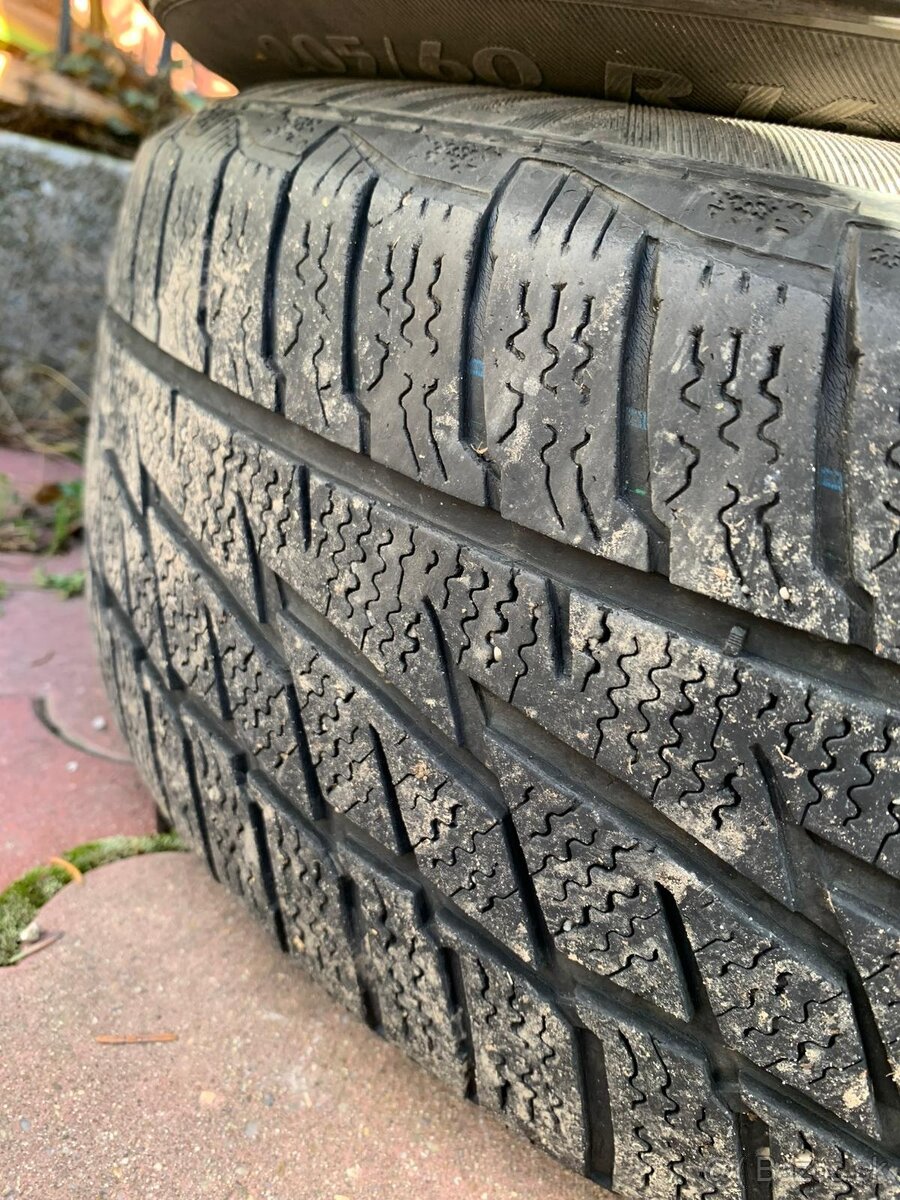 Plechove disky r16 audi vw, zimne gumy 205/60 r16 - 3