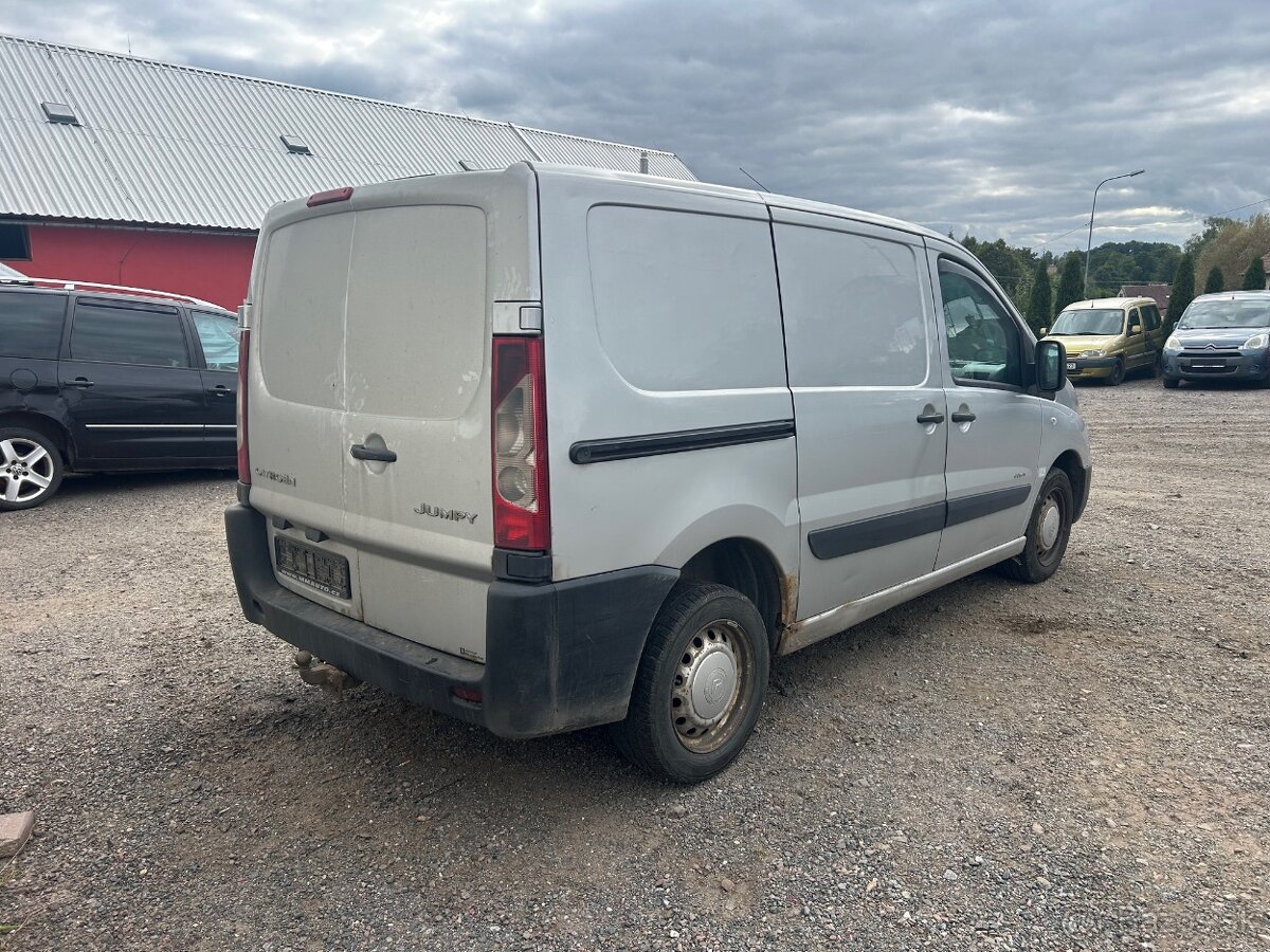 Citroen Jumpy 2,0HDI 100KW RHR prodám díly z vozu - 3