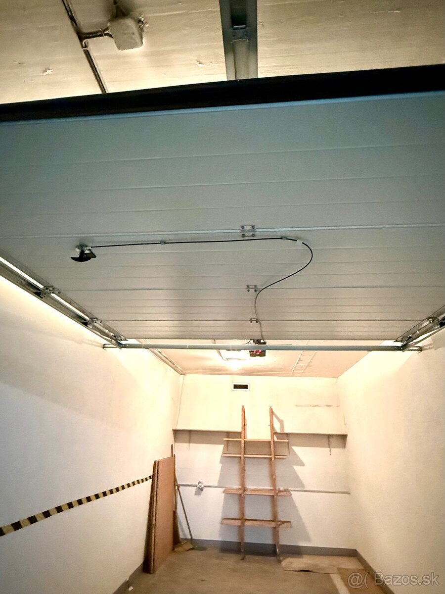 Predam samostatne uzatvaratelnu garaz - Ruzinov - 3