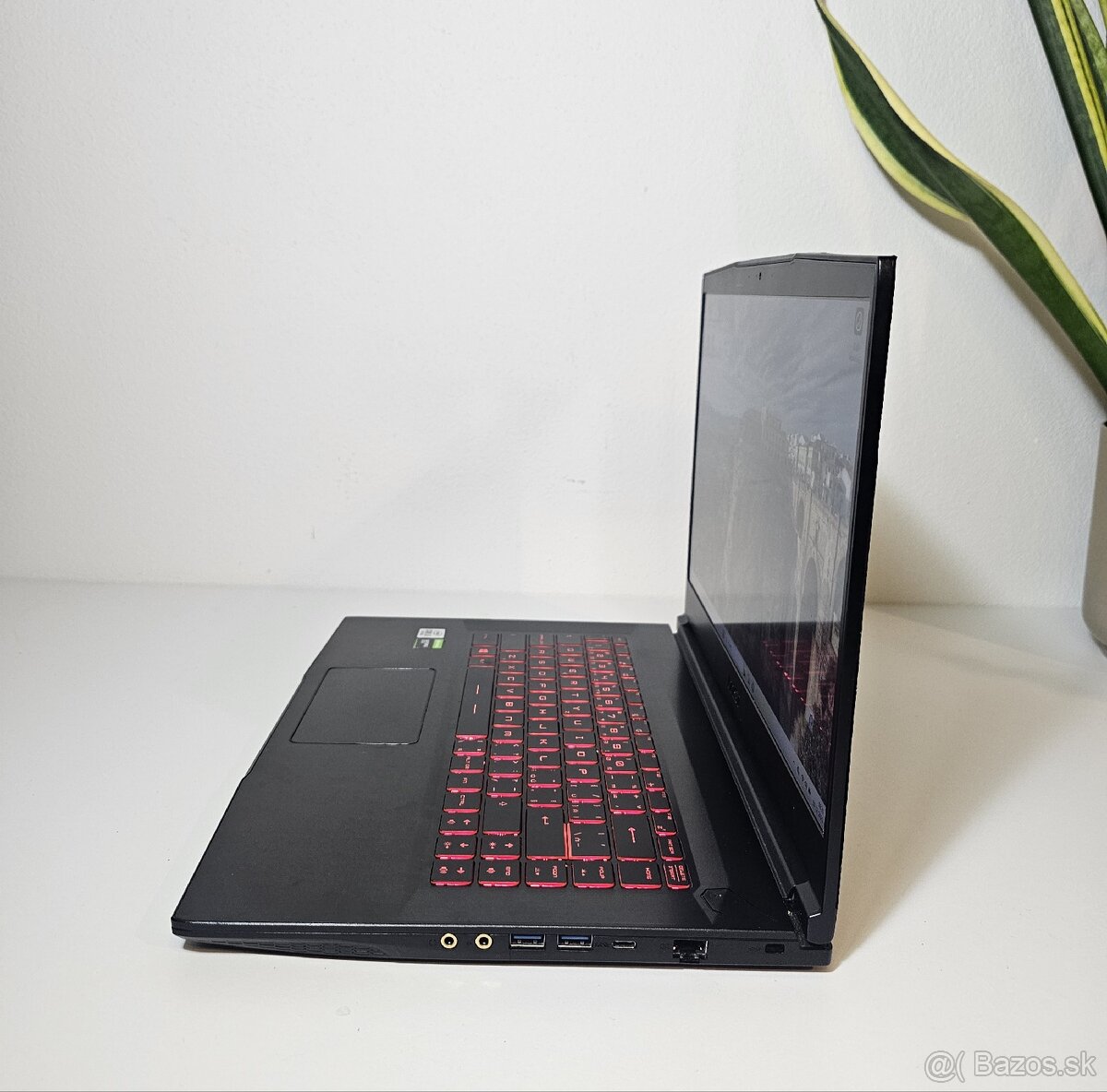 Herný Notebook MSI Intel i5 GTX 1650 RAM 16 GB SSD - 3