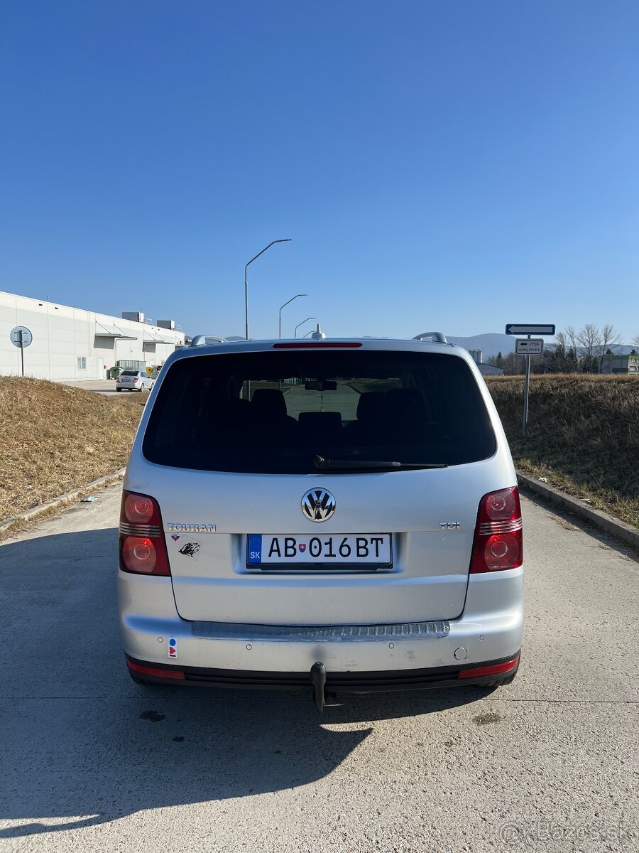 Volkswagen Touran 1.9TDI 77KW - 3